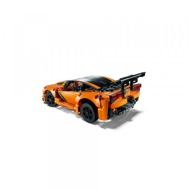 LEGO TECHNIC CHEVROLET CORVETTE ZR1 