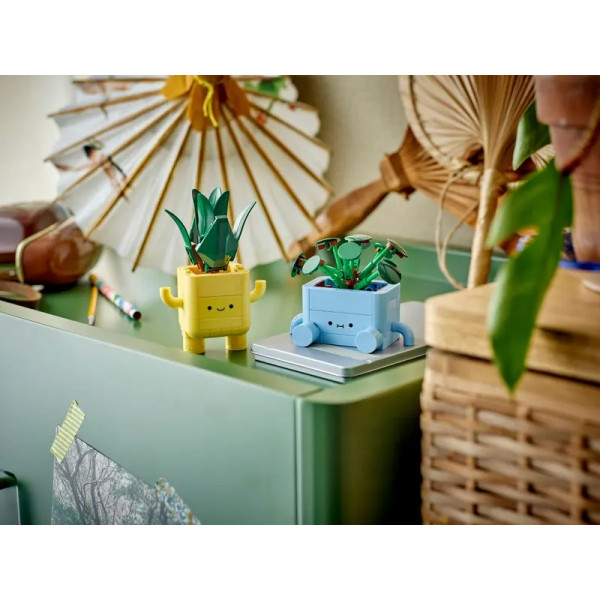 LEGO BOTANICALS HAPPY PLANTS 