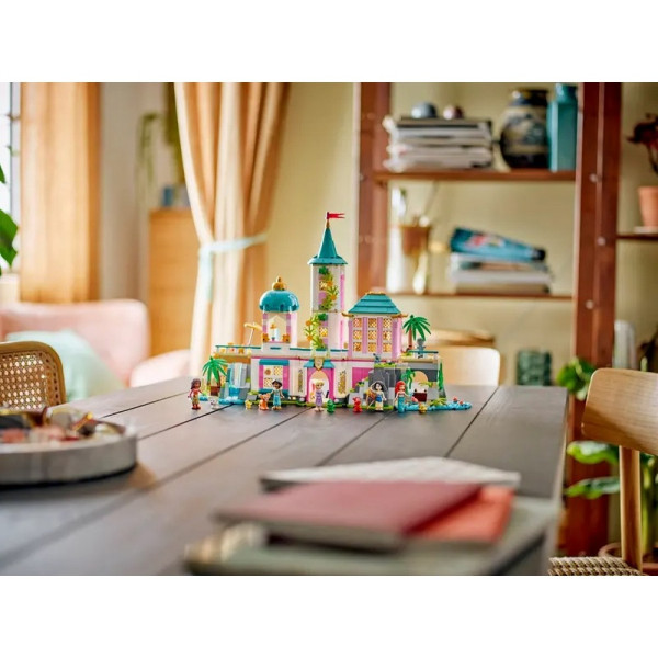 LEGO DISNEY PRINCESS PRINCESS CASTLE & ROYAL PETS 