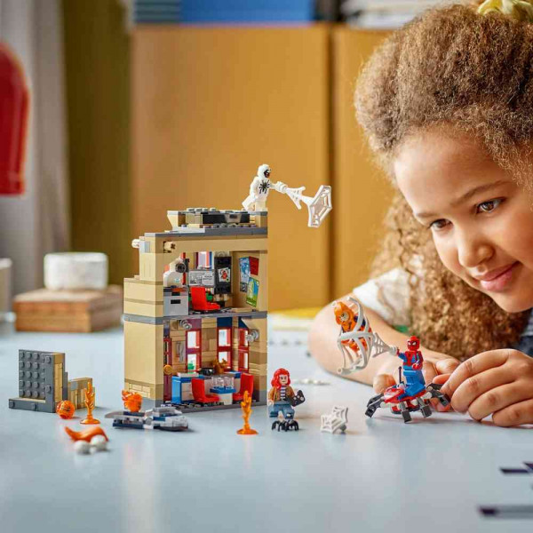LEGO SUPER MARIO KART INTERACTIVE 