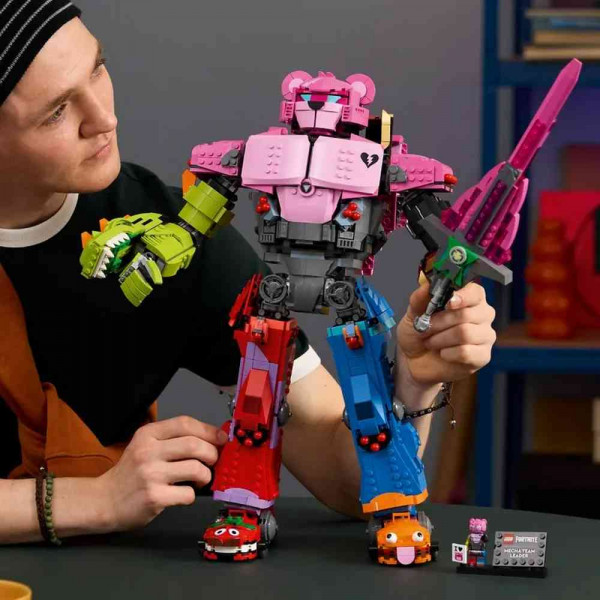 LEGO MECHA TEAM LEADER FORTNITE 