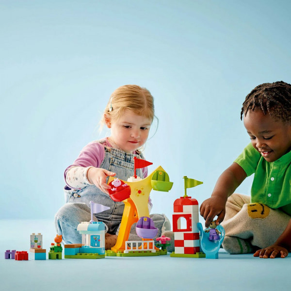 LEGO DUPLO PEPPA PIG FUNFAIR 