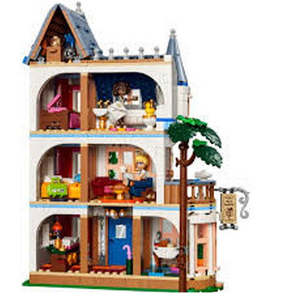 LEGO FRIENDS CASTLE BED AND BREAKFAST 