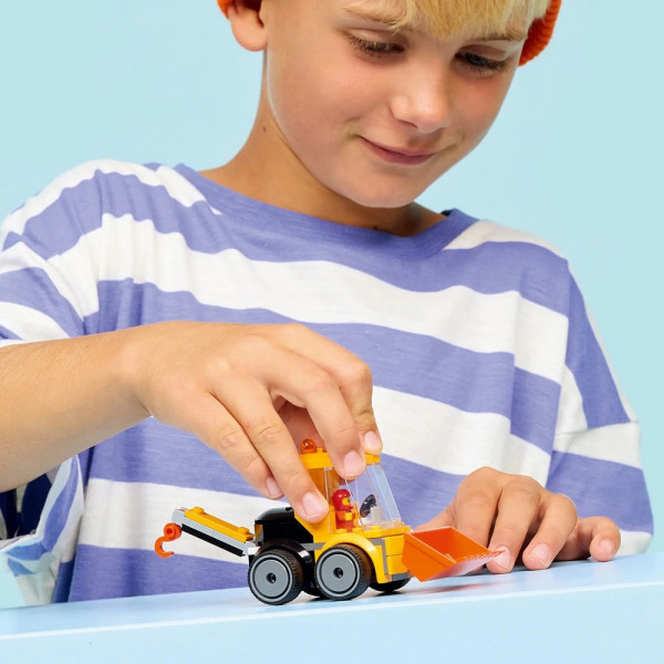 LEGO CITY RIDES CONSTRUCTION LOADER 