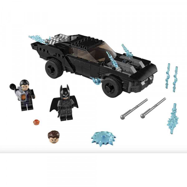 LEGO SUPER HEROES BATMOBILE: THE PENGUIN CHASE 