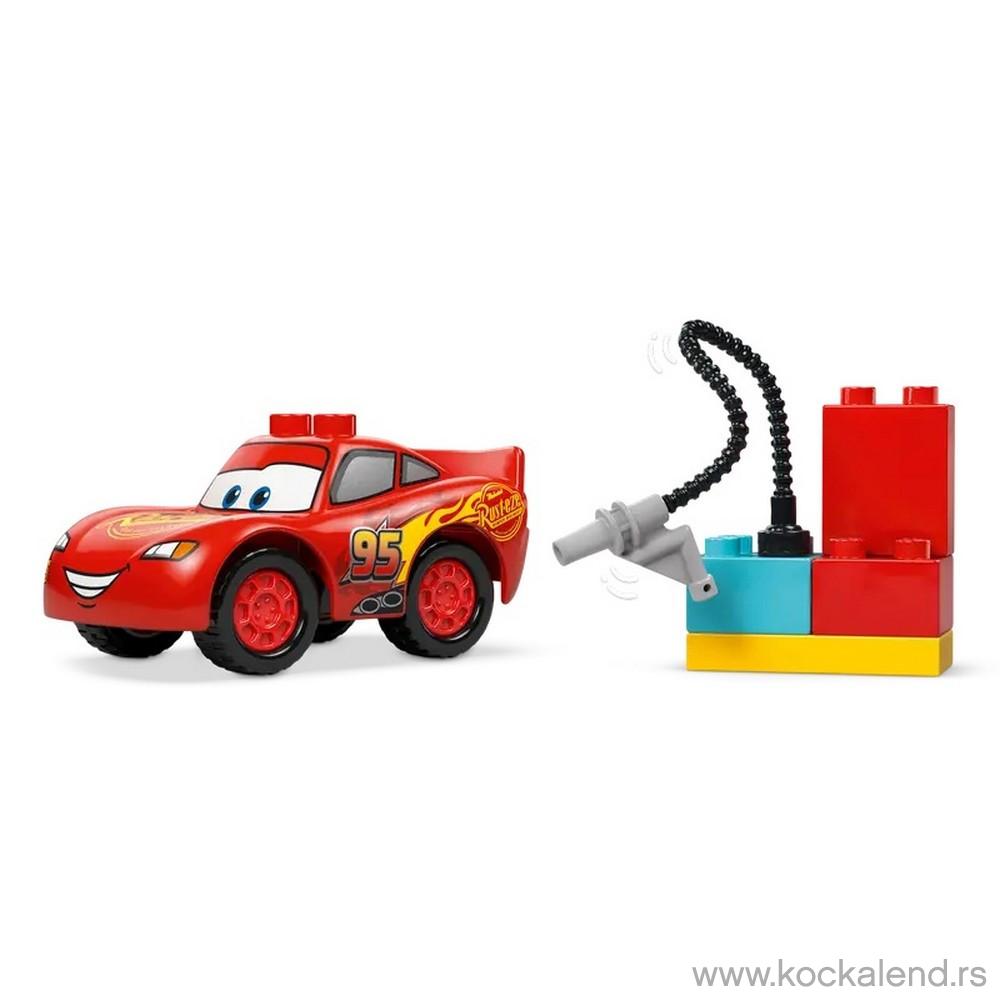 LEGO DUPLO DISNEY TM MCQUEENS VISIT TO DOCS GARAGE 