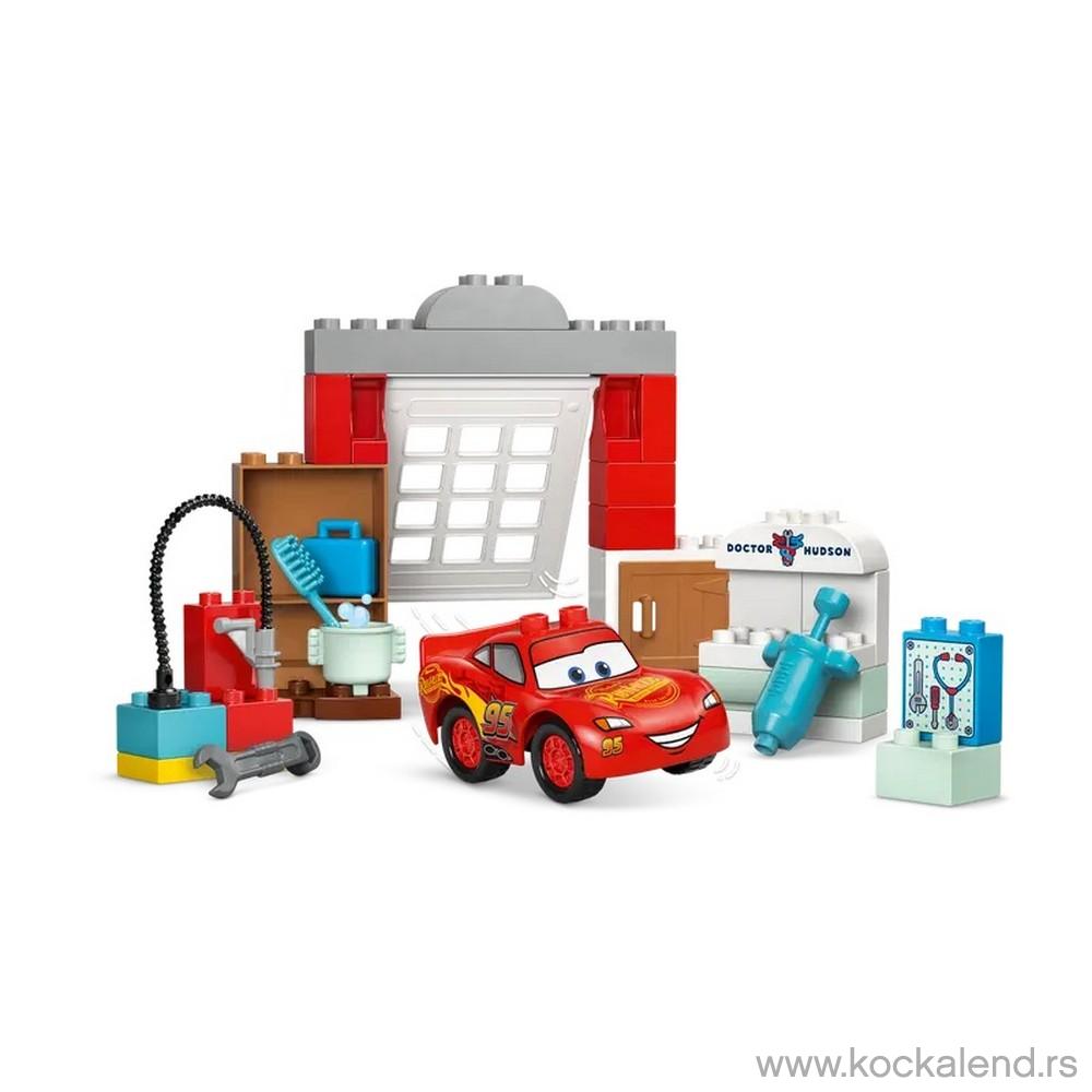 LEGO DUPLO DISNEY TM MCQUEENS VISIT TO DOCS GARAGE 