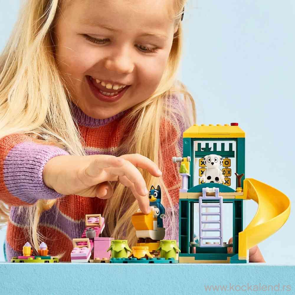LEGO BERRY PLAYGROUND FUN WITH BLUEY 