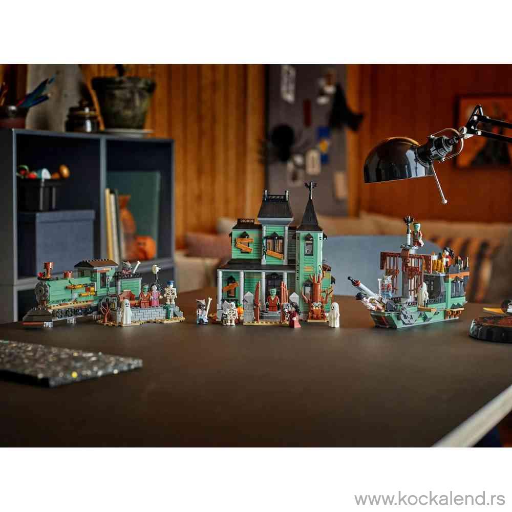 LEGO CREATOR HAUNTED MANSION 