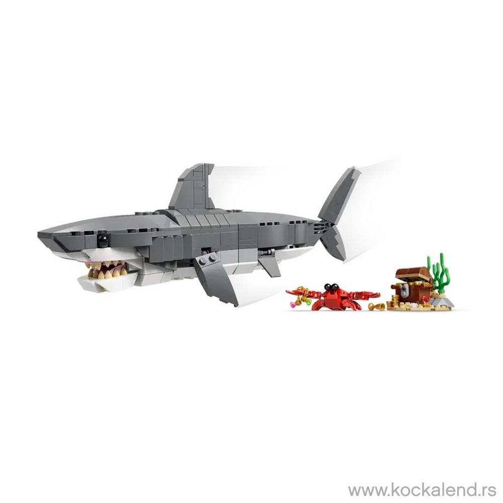 LEGO CREATOR FIERCE SHARK WITH A TREASURE 