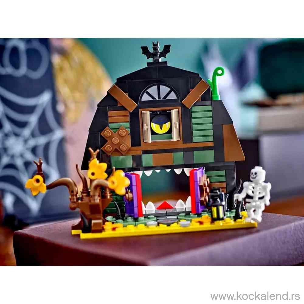 LEGO SEASONAL HALLOWEEN BARN 