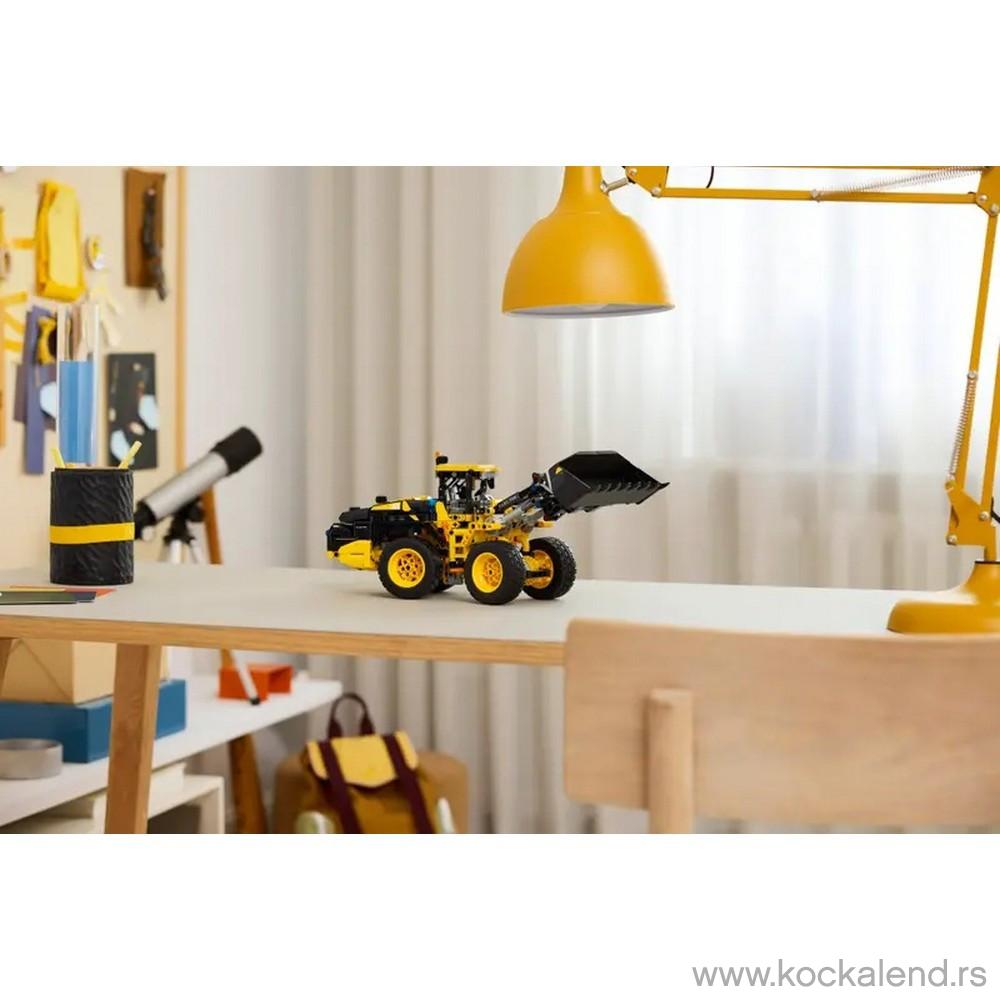 LEGO TECHNIC VOLVO L120 ELECTRIC WHEEL LOADER 