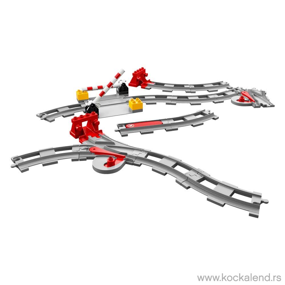 LEGO DUPLO TRAIN TRACKS 
