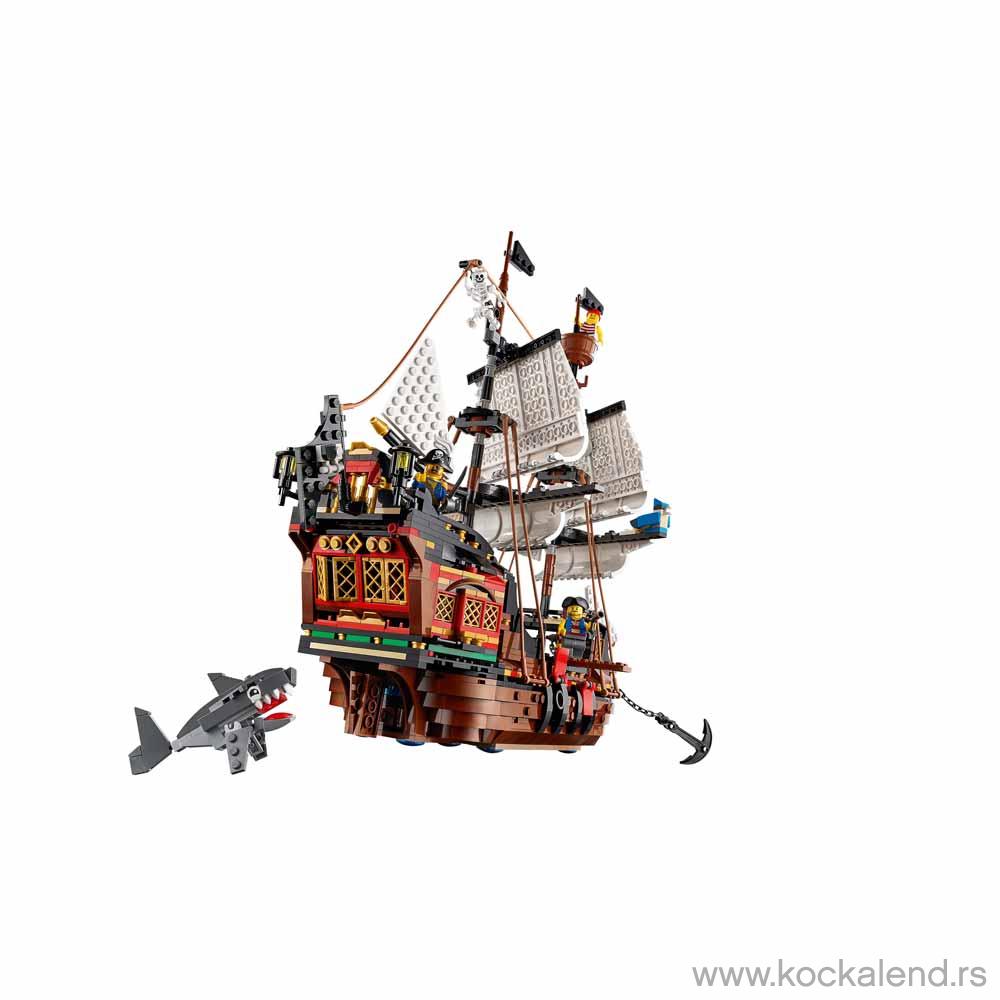 LEGO CREATOR PIRATE SHIP 