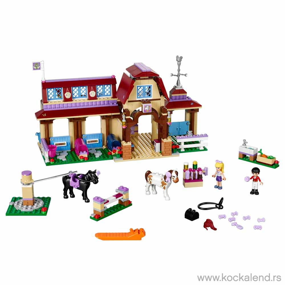 LEGO FRIENDS HEARTLAKE RIDING CLUB 