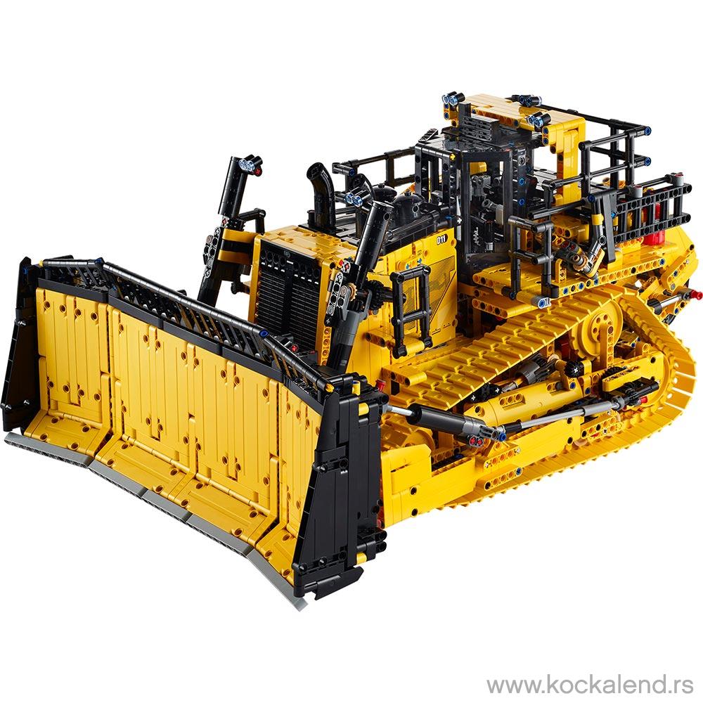 LEGO TECHNIC BULLDOZER 