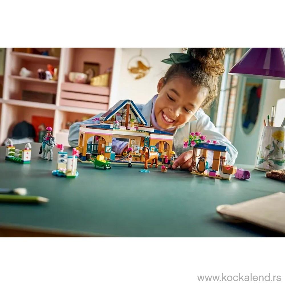 LEGO FRIENDS HORSE STABLE AND RIDING ACADEMY 